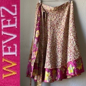 Wevez Silk Blend Floral Pattern Reversible Wrap Skirt M